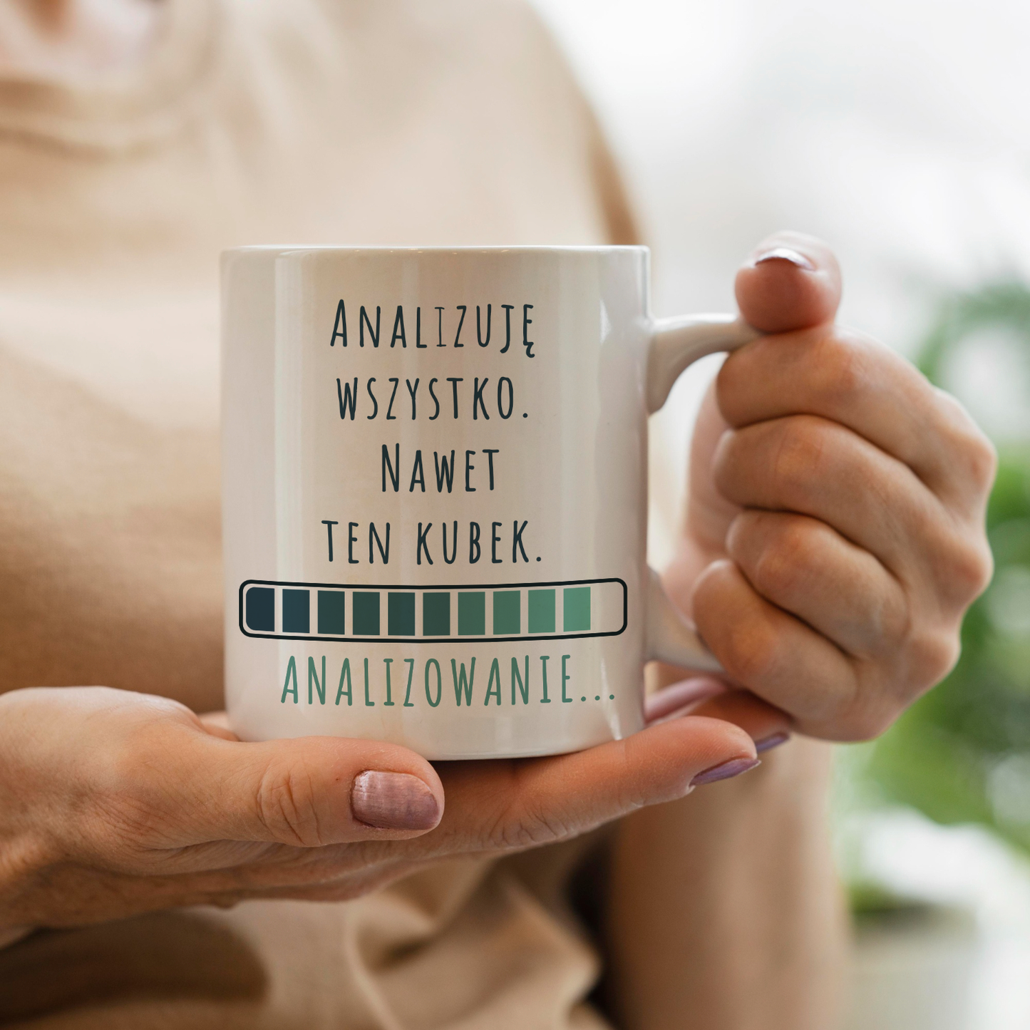 Kubek "Analizuję Wszystko. Nawet Ten Kubek."